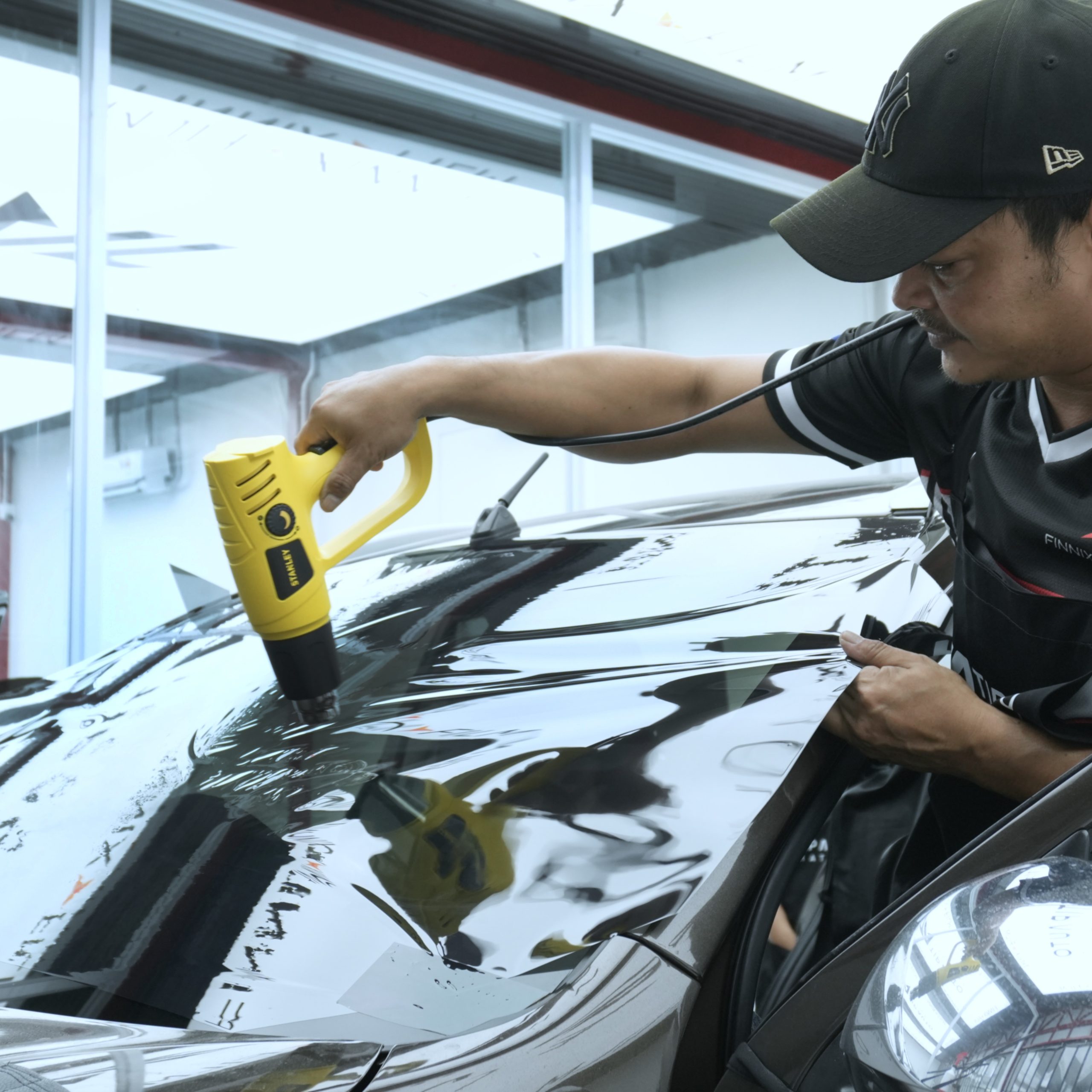 ฟิล์มกรองแสงรถยนต์