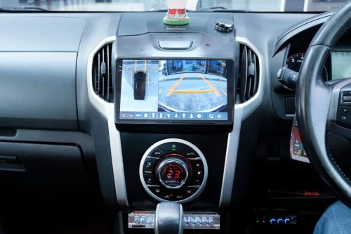 img-monitor-car-audio-photo-1